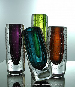 Vase cylindre C.Oxygène D5cm x H 18cm coloris divers 60€pièce / CJRousseau