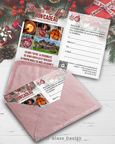 Boules de Noël bon cadeau Cyril-John Rousseau